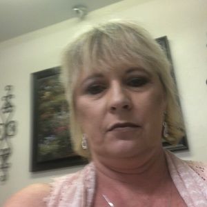 Meet your Posher, Kaye